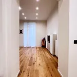 Апартаменты Della Duchessa - 100m Da Porta Susa - By Rd Domus