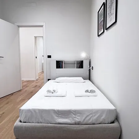 Della Duchessa - 100m Da Porta Susa - By Rd Domus