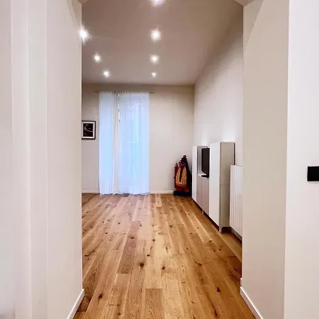 Apartment Della Duchessa - 100m Da Porta Susa - By Rd Domus