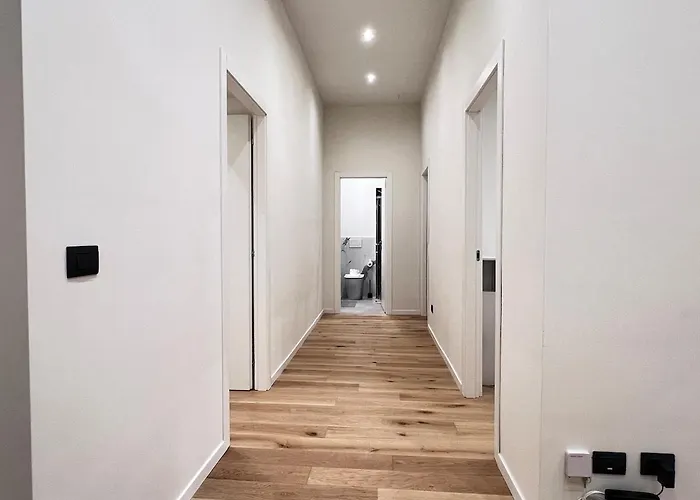 Della Duchessa - 100m Da Porta Susa - By Rd Domus Apartament *