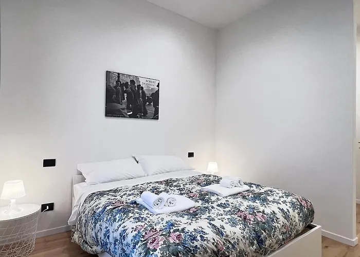 Della Duchessa - 100m Da Porta Susa - By Rd Domus Apartament Turyn