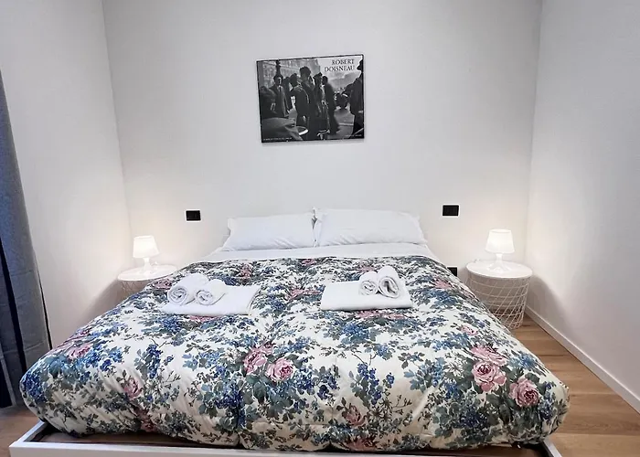 Della Duchessa - 100m Da Porta Susa - By Rd Domus Apartament