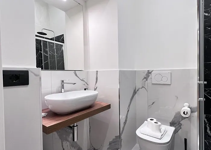 Della Duchessa - 100m Da Porta Susa - By Rd Domus